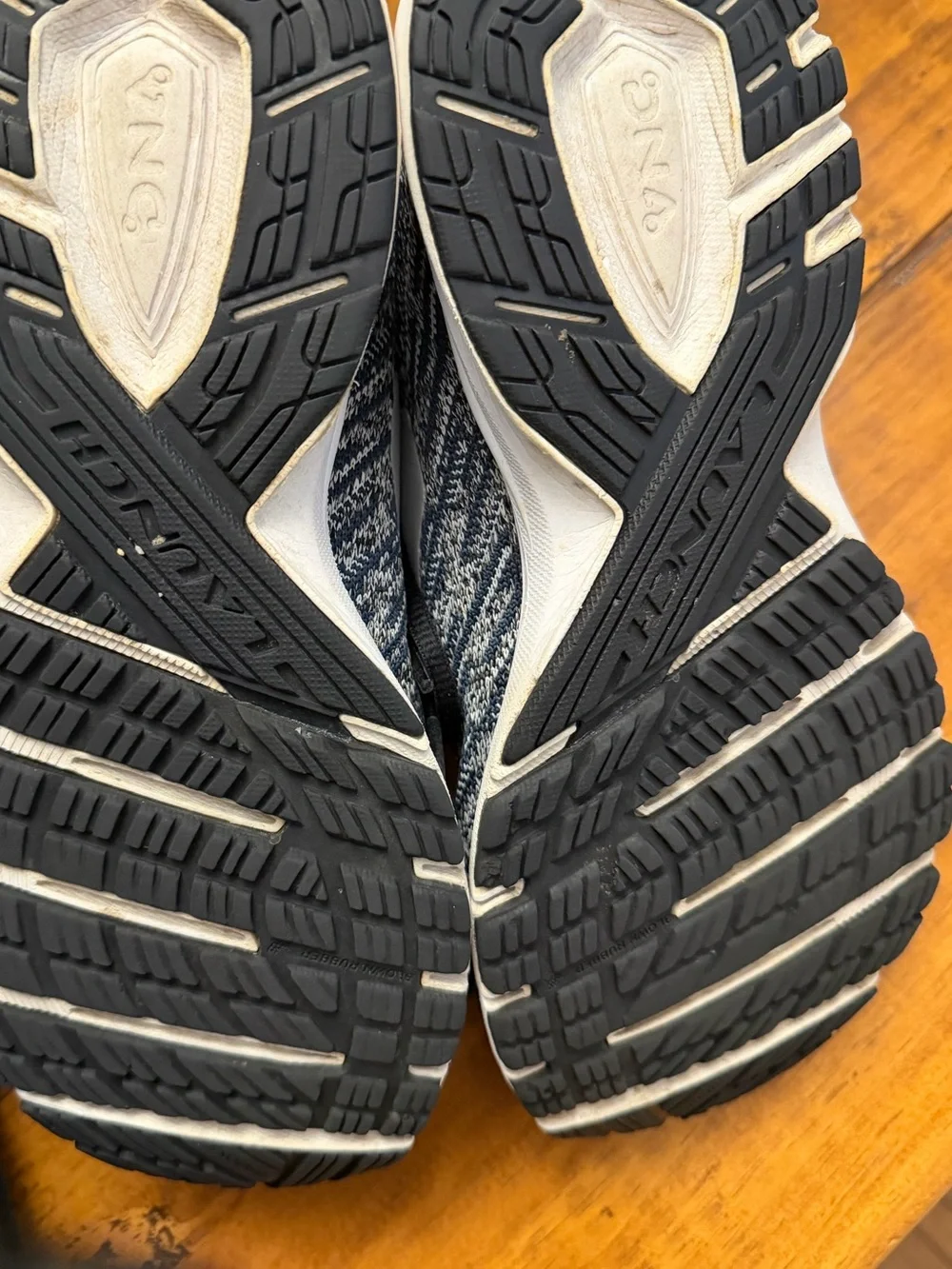Brooks Launch 5 Navy/ Black Women's Running Shoes